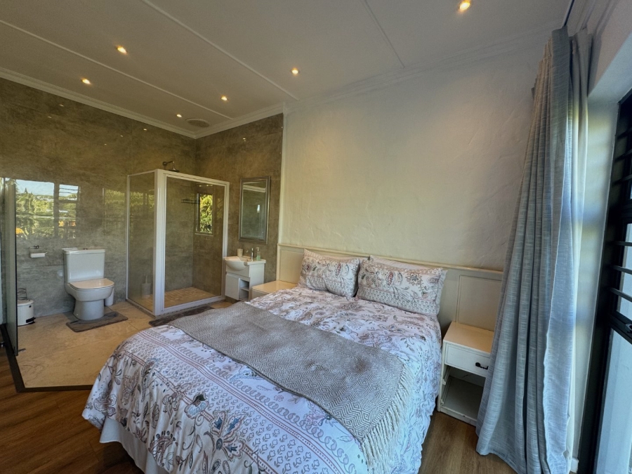 4 Bedroom Property for Sale in Poortjies Western Cape
